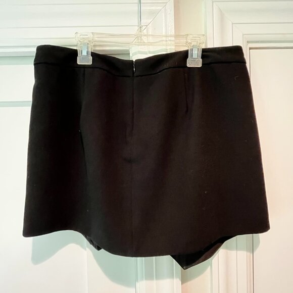 Lord and Taylor Designlab Asymmetric Skort S8 - Picture 2 of 6